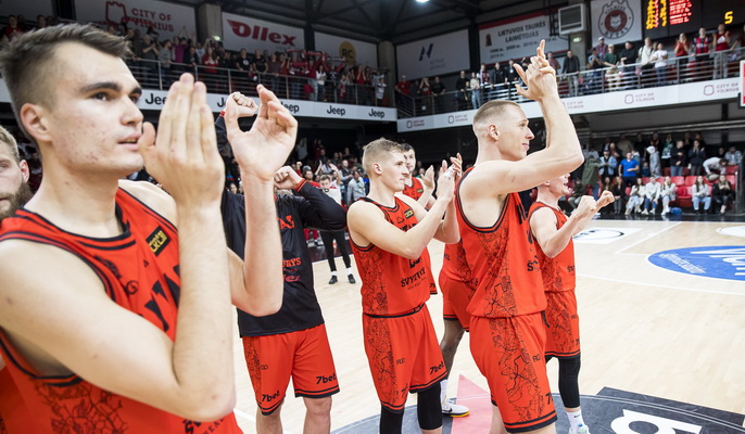 Aiškėja, kiek mažai „Rytas“ surenka pinigų iš rėmėjų ir partnerių